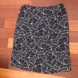 Ann Taylor Skirt, 100% silk